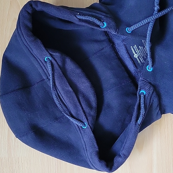 Lululemon navy sweater - Picture 8 of 9